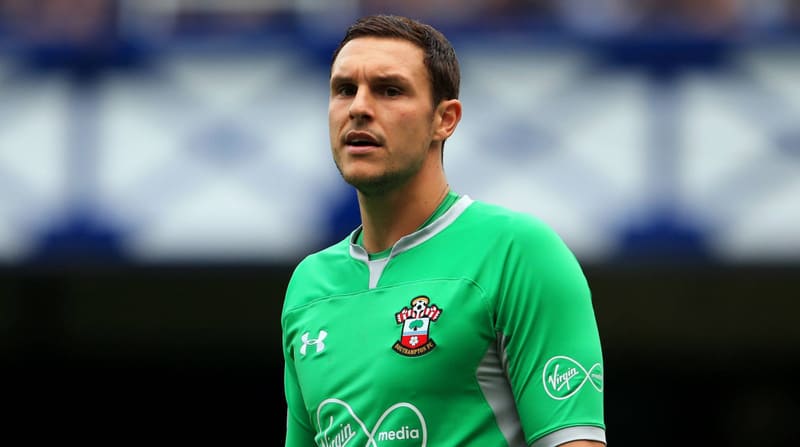 Tiểu sử Alex McCarthy
